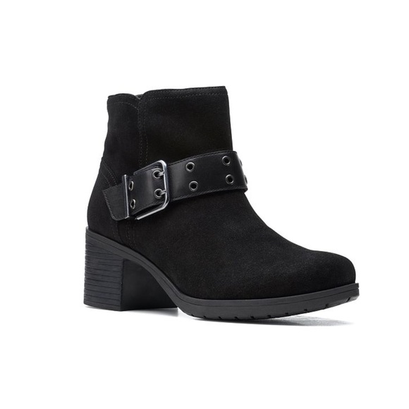 Clarks Hollis Star Buckled Booties - Picture 1 of 9